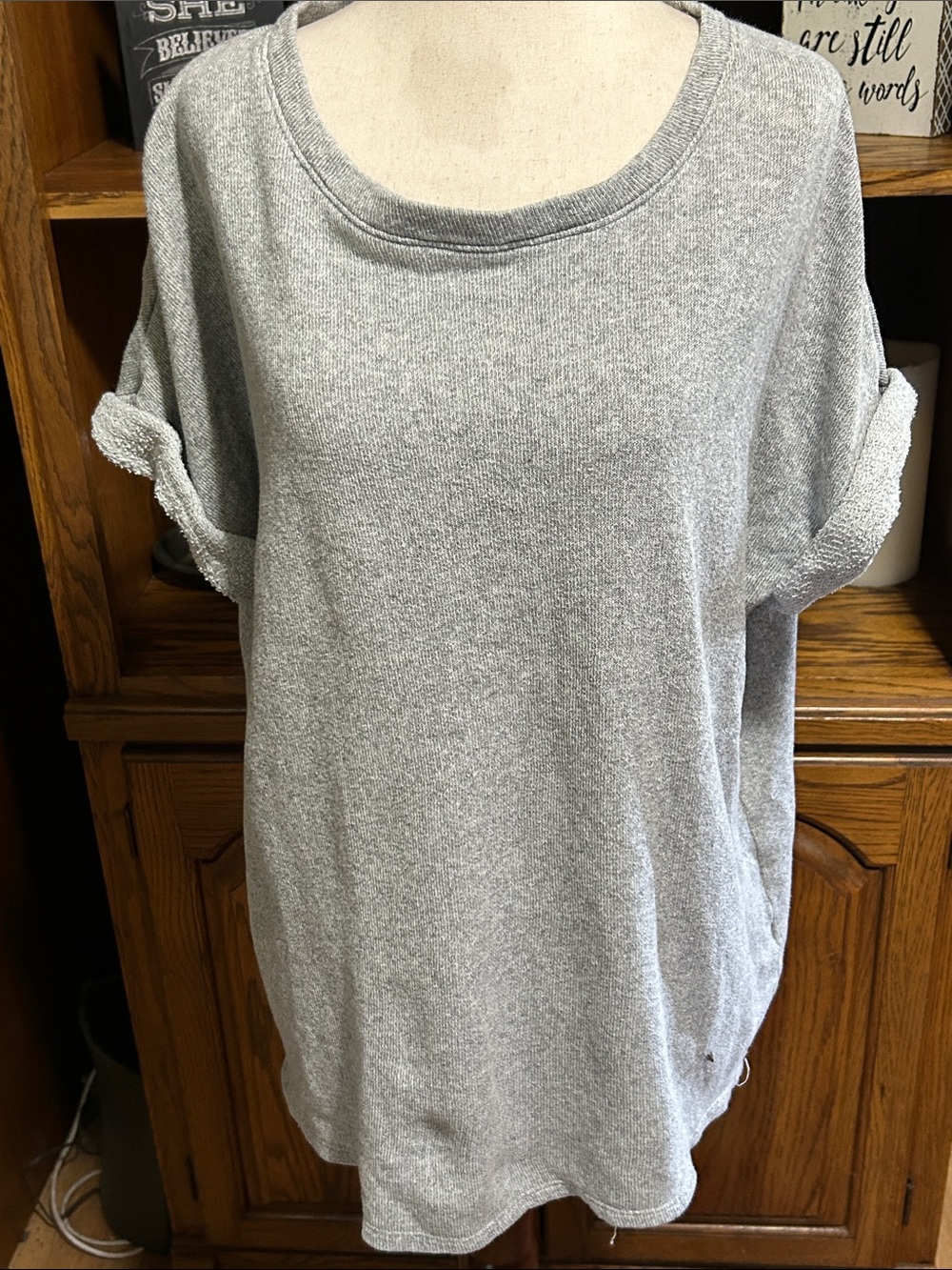 Forever 21 Light Gray Rolled-Sleeve Scoop Neck Top Medium